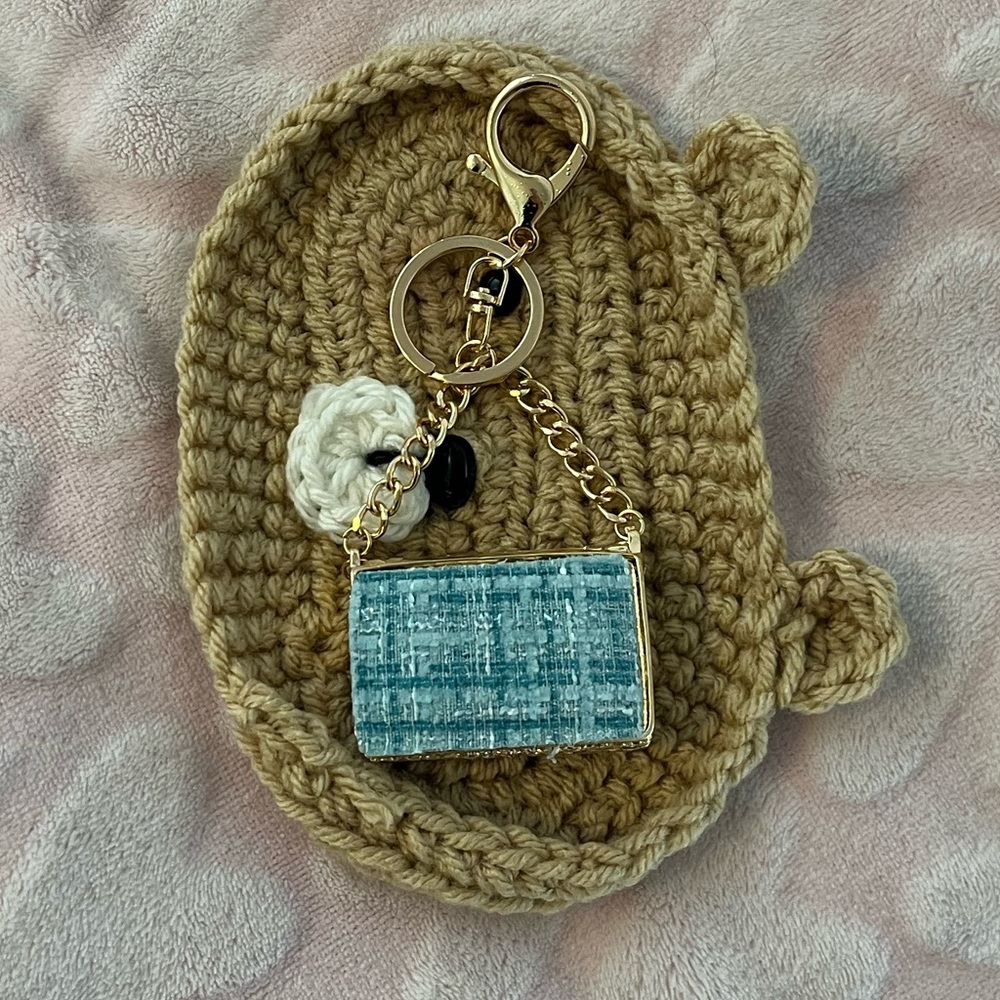 Chic Blue Keychain Purse Charm - Picture 3 of 4